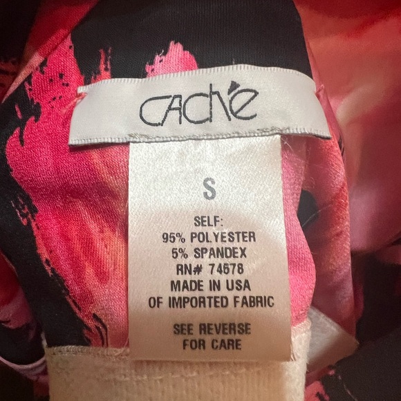 Cache pink and black top off one shoulder - Picture 3 of 3